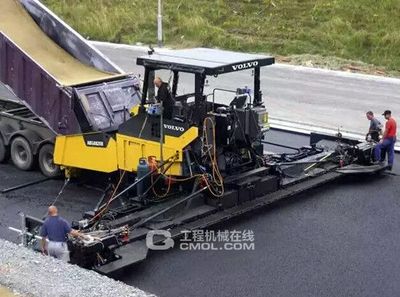 沃爾沃高效攤鋪背后的秘密 走進德國哈梅林工廠_產品快訊_工程機械在線
